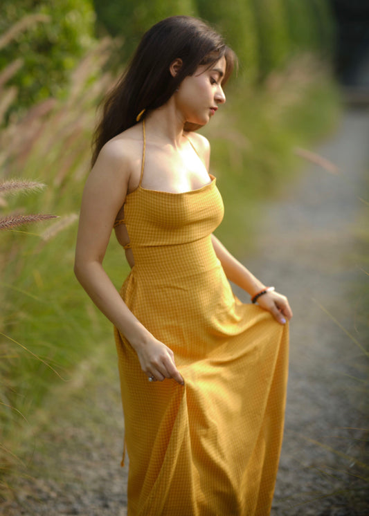 Cottage Backless Dress