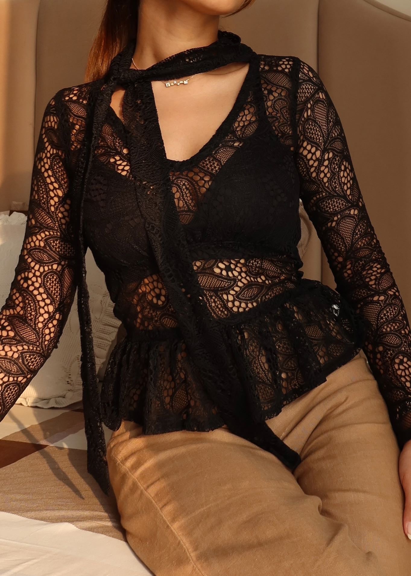 Raven Lace Net Top