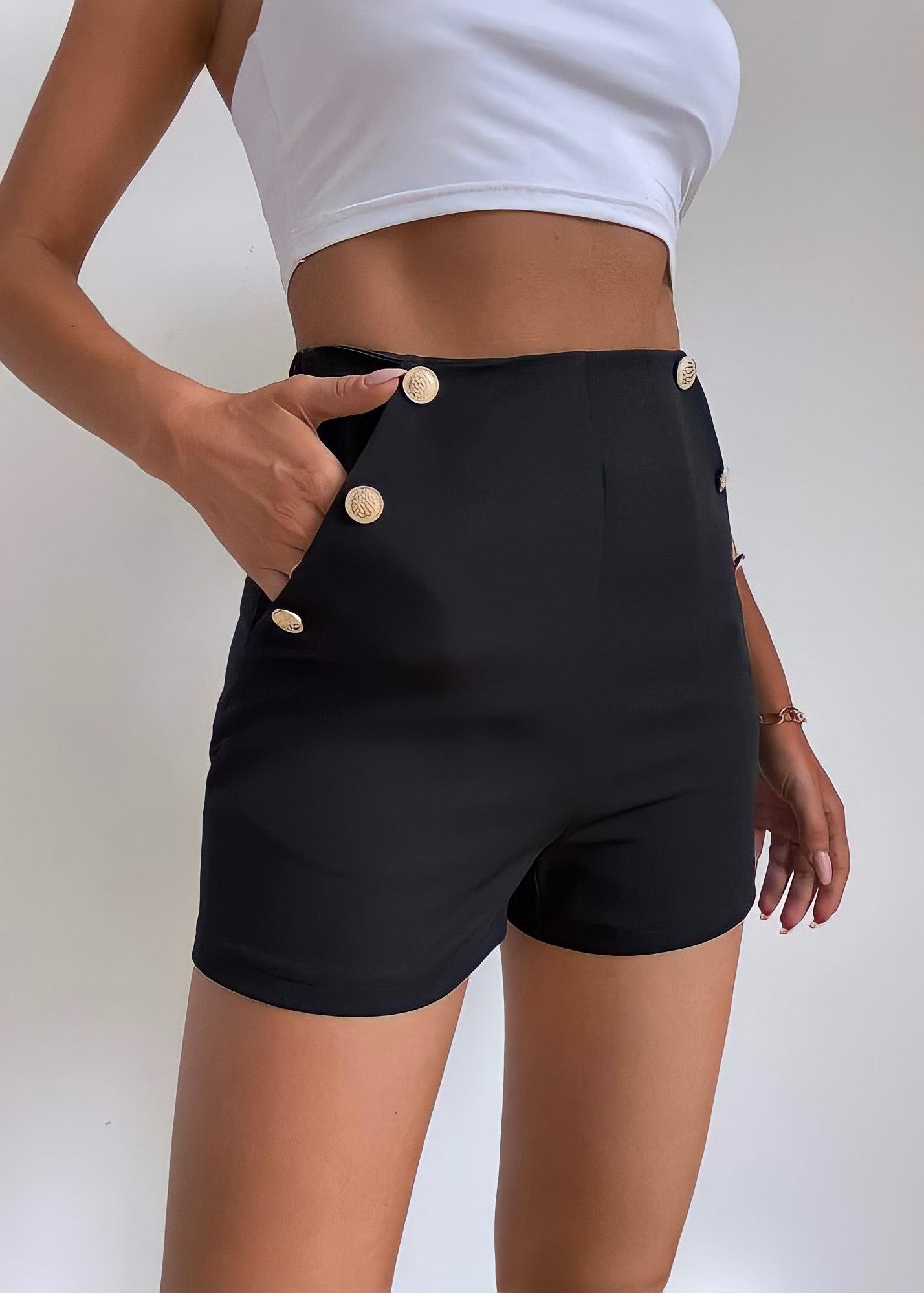 Prime Fitted Shorts – diamondlady